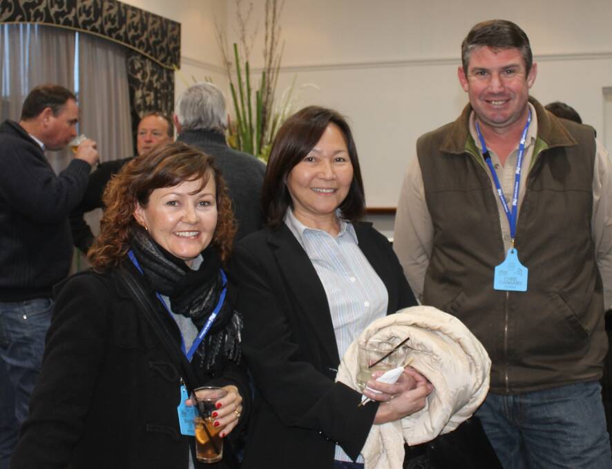 Sharon Lee and Eri Rigg, Avdata, Canberra, and Chris Cannard, Cowara Council.