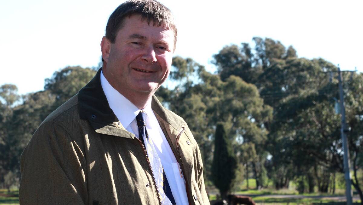 Victoria's Chief Veterinary Officer Charles Milne.