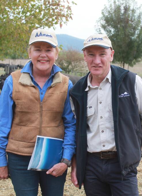 Welcome Swallow's Suzy Martin with Alpine Angus' Jim Delaney.
