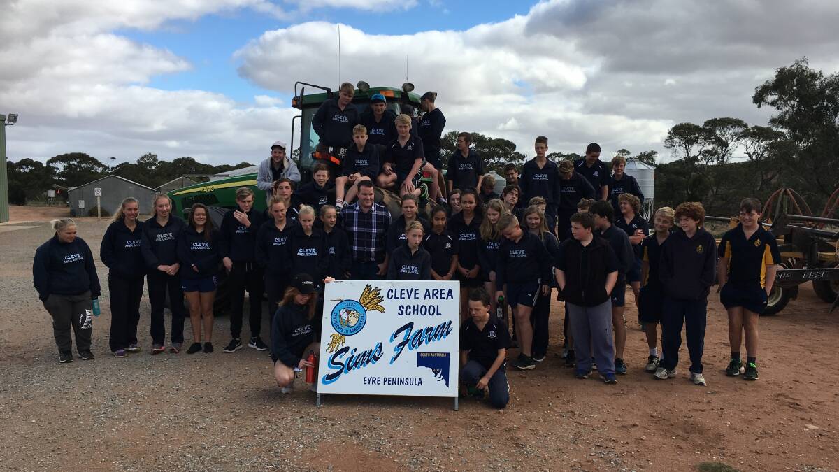 LIGHTS, CAMERA, ACTION: The 2017 Seed to Store Video Clip Competition Grains Ambassador Andrew 'Cosi' Costello with Cleve Area School students at the school's Sims Farm agricultural property. 