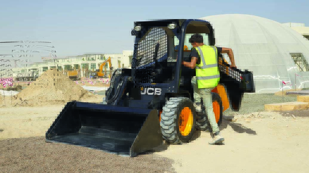 JCB has added two new model skid steer loaders designed for compact work spaces to the range.
