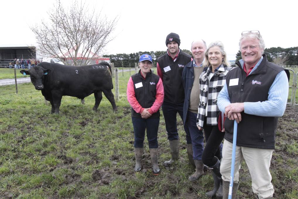 Tops: With the $8000 equal top priced bull are Leah Drendell, left, and Tom French of Weeran Angus, the bull buyers Gordon and Alexandra Dickinson of Nareen Station, and stud co-principal Alec Moore. 