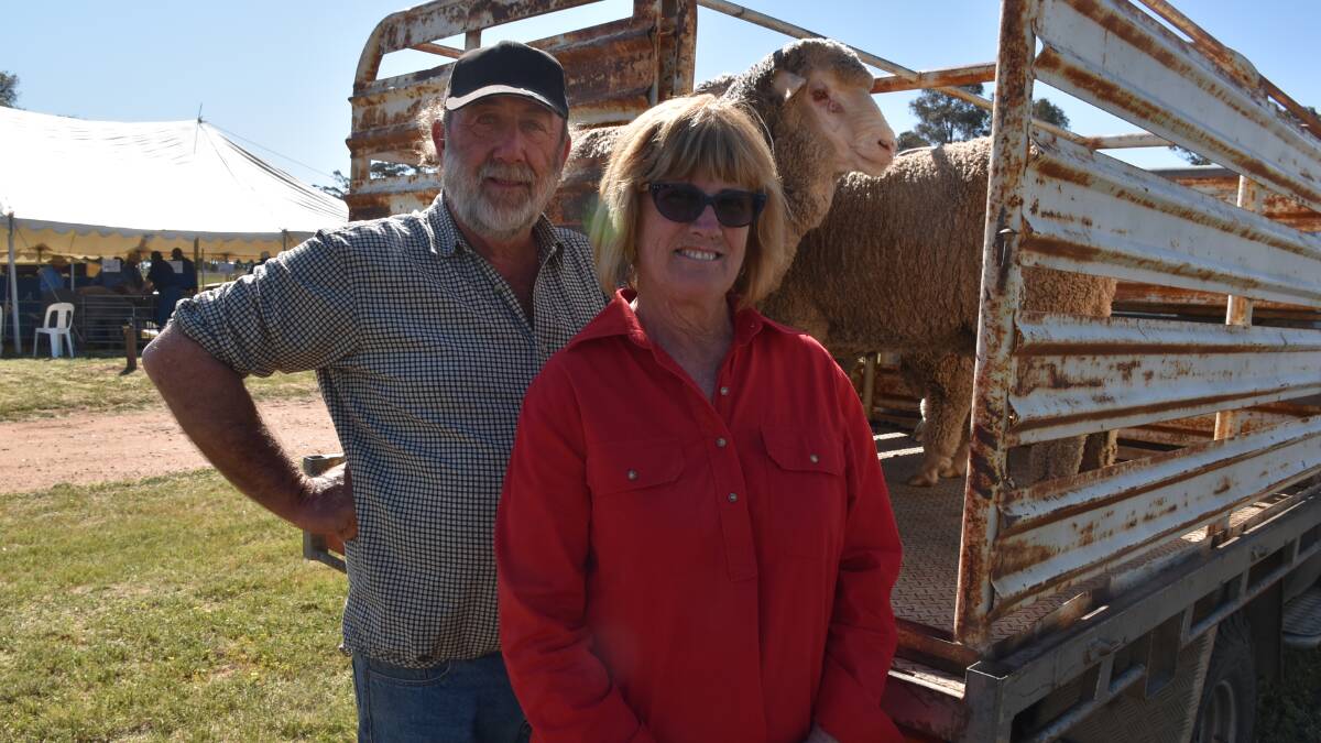VOLUME BUYER: Allan and Janine Wiltshire, Prairie, bought four rams.