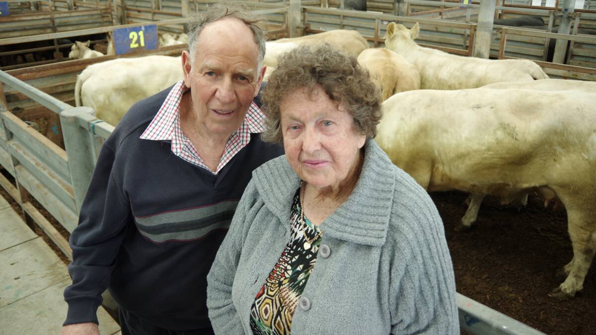 Lindsay and Joan Fechner, Koo Wee Rup, sold 2.5yo Charolais heifers with calves at foot, $2600 and Angus heifers with CAF, $2390, at Pakenham on Thursday. 