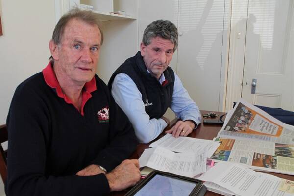 Warrnambool Veterinary Clinic dairy farm consultant Mike Hamblin and Coffey Hunt agribusiness accountant Garry Smith, who is also a Farmer Power representative, say a Federal Government reconstruction and rural development bank needs to be finalised before the estimated $3-5 billion contested debt grows to a potential $10b within six months.