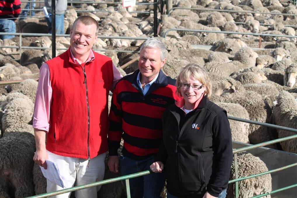 Pictured at the recent Elders Balmoral Sire Evaluation Trial were Balmoral Breeders chairman Tom Silcock, Elders’ agent and group secretary Andrew Howells and committee member Debbie Milne. The field day revealed some of the latest trials and research being conducted by the Balmoral Breeders group, including a DNA lamb survival trial.