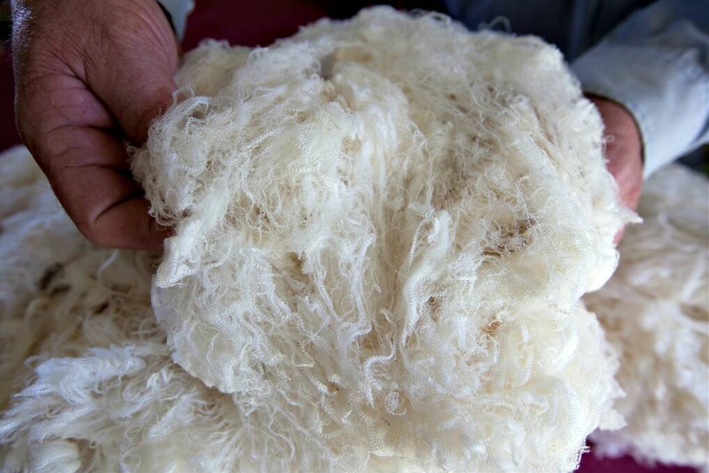 Wool growers can enter fleece now for the Royal Melbourne Show.
