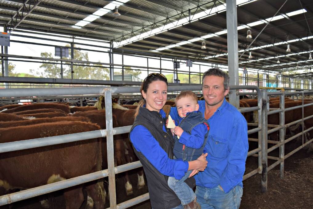 Tracy and Jason Stirling from Avenel (pictured with their two-year-old son Jack) sold 36 Hereford steers from $735-$785.