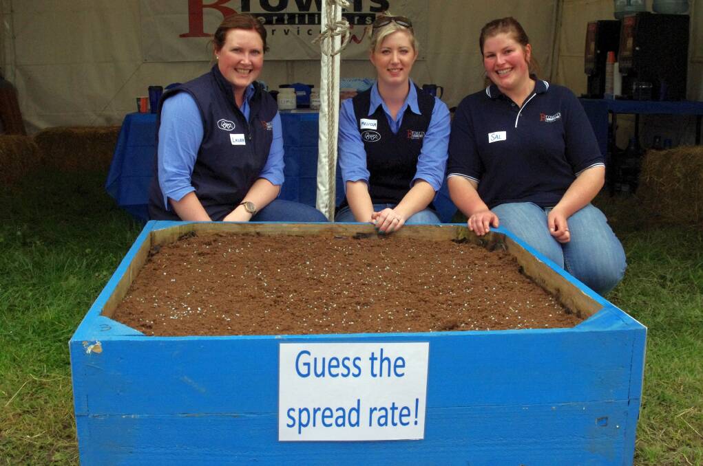 Laura Hammond, Melissa Burton and Sally Pate, who work as agronomists at Brown’s fertiliser service, held a ‘guess the spread rate’ competition at last week’s South Gippsland Dairy Expo. Stock & Land can reveal the answer is 475kg/ha.
