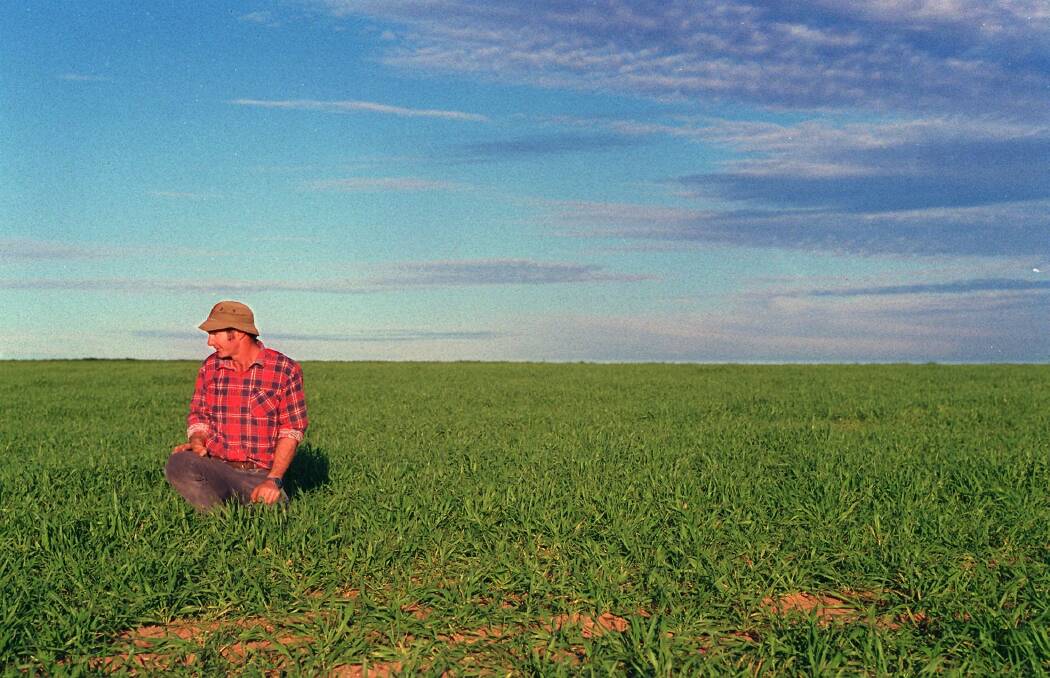 A re-shuffle of agronomist working for the Victorian Government departments is said to take research more effectively onto farms.
