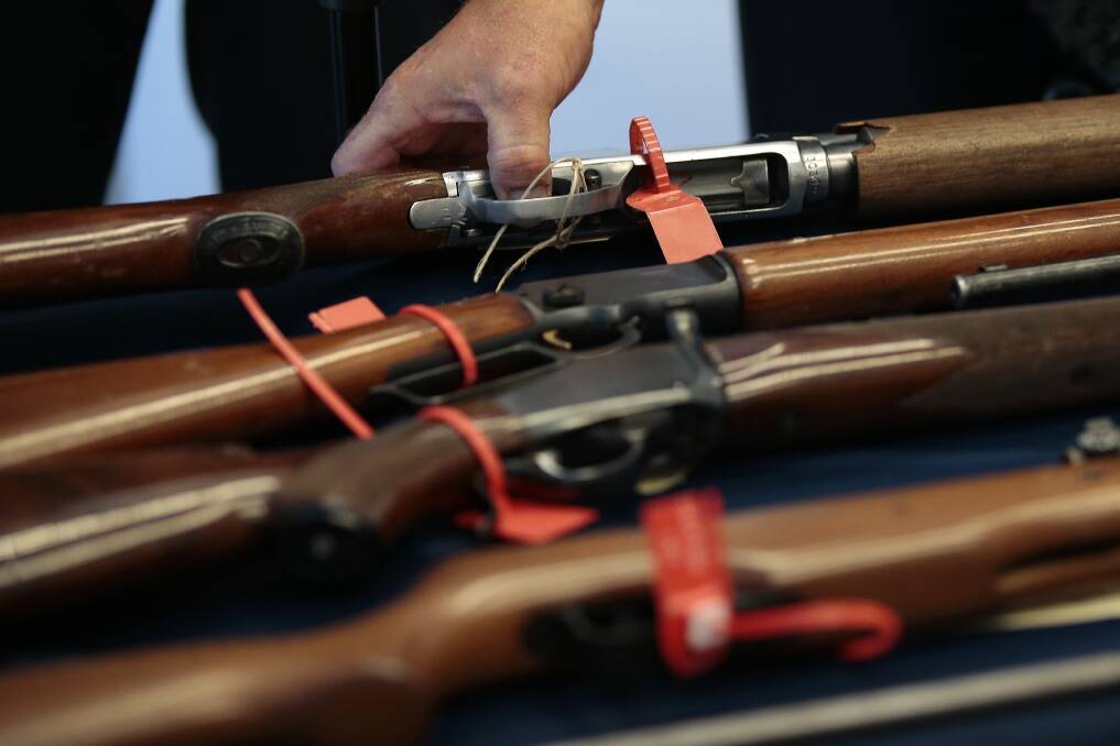 Nearly 1000 firearms were stolen in Victoria between April 2014 and March 2015