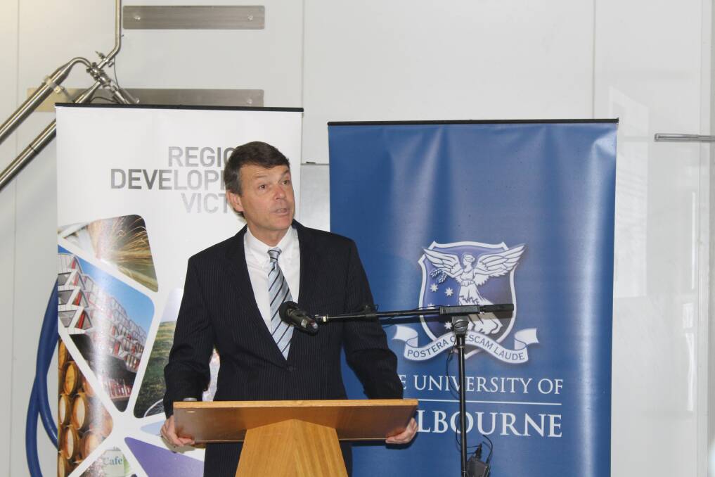 Faculty of Veterinary and Agricultural Sciences dean Ken Hinchcliff 