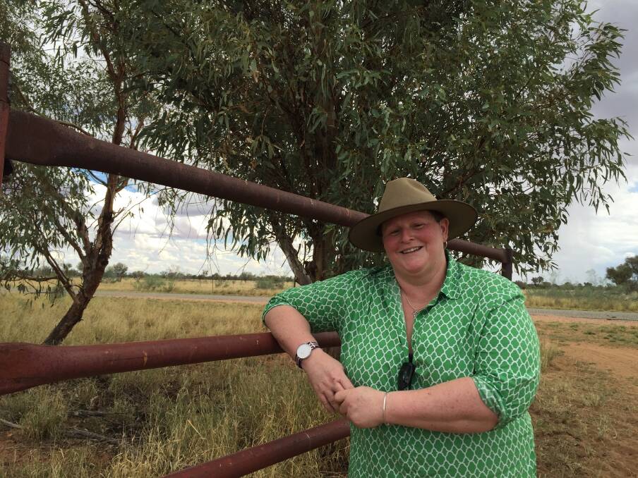 Energy law expert Dr Tina Hunter, from Aberdeen University in Scotland, flew into Alice Springs this month to discuss the emerging shale gas industry in the Northern Territory.