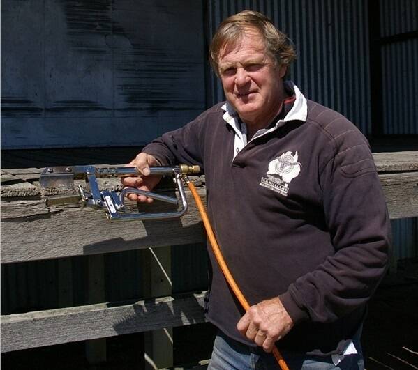 Gregor McNaughton, Burong, Seaspray has been impressed with the Patesco docking iron.