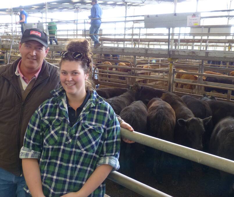 Dean Foat had daughter Brydie for support at Leongatha, when DF&TM Foat, Woodside, sold 35 Angus steers to a top of $1610, in a very solid market.