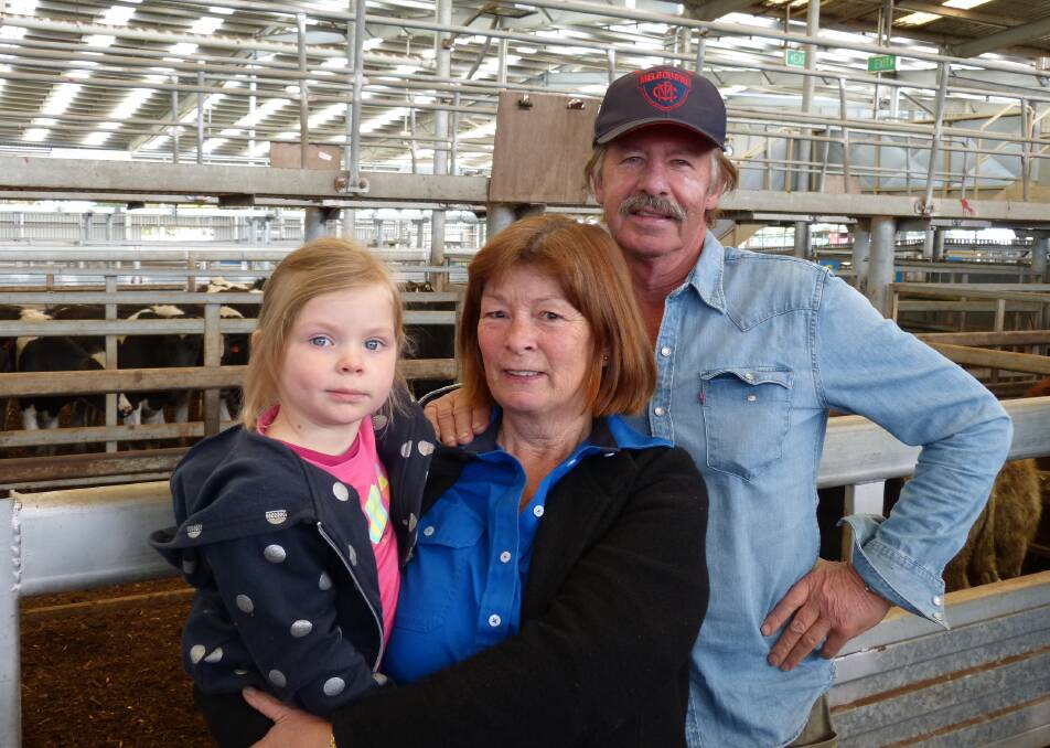 Andrew and Kate O'Mara, Glengarry, took granddaughter, Lilly, to Leongatha, Thursday, so see their 24 Angus steers sell for $1210, or 360c/kg lwt, which was a good result.