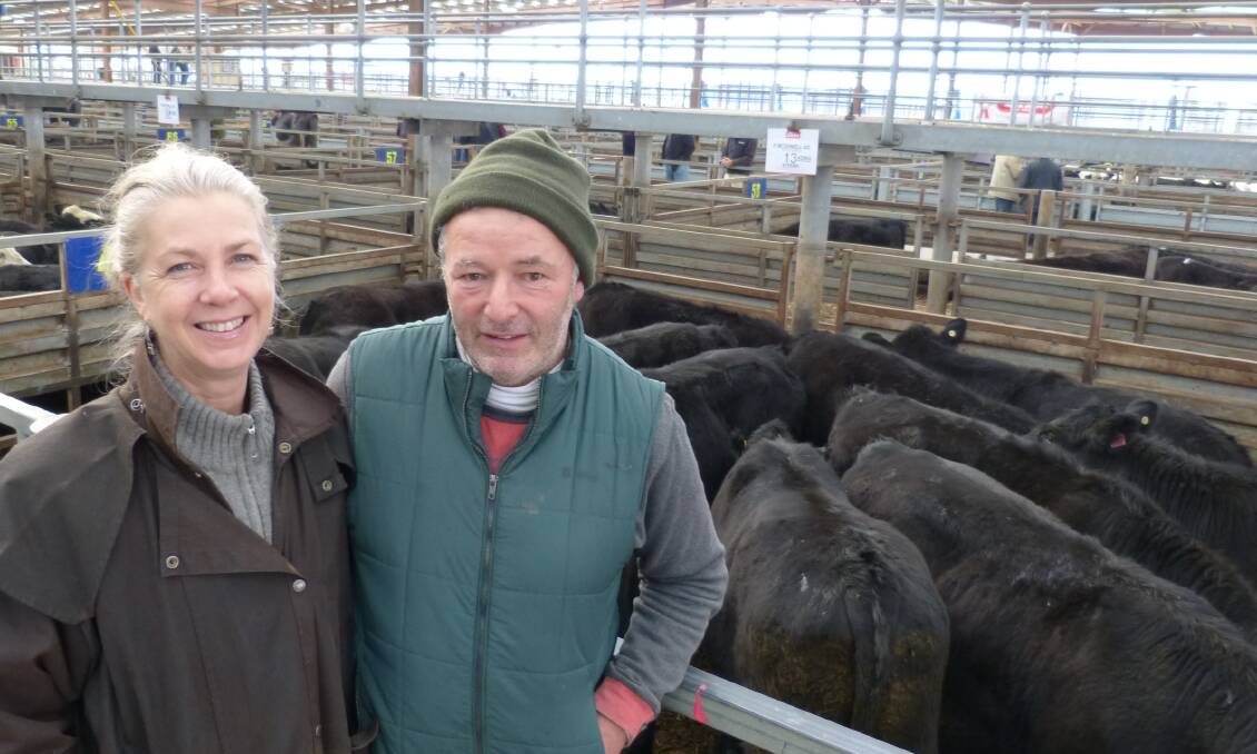 Angelica & Peter McDonell were very happy after selling 22 yearling Angus steers from their Glen Forbes property. Their Angus & Angus-Hereford steers sold for $1610, or 360c/kg lwt.