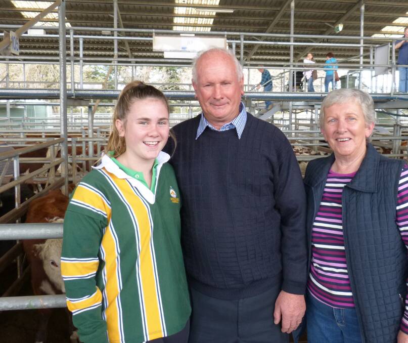 Chris & Mary Wheeler were at Wyndham's annual spring sale, with grand-daughter, Tyla Alvin, weaners to excellent demand in one of the best sales to date.