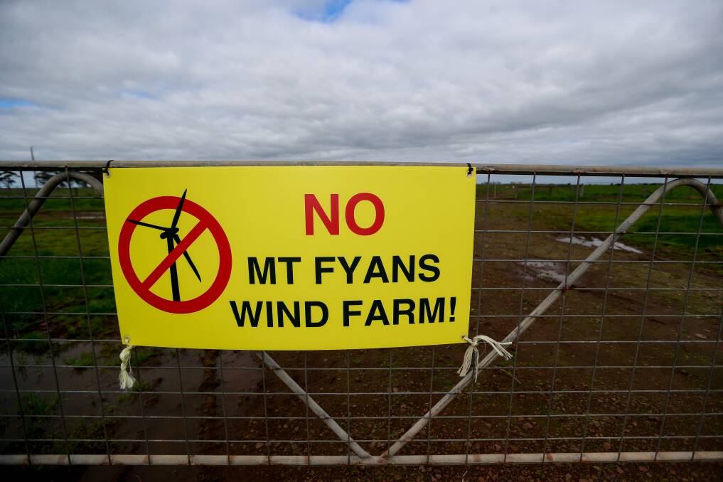 Moyne Shire councillors have criticised the proposed Mt Fyans Wind Farm, voting for the council to object to the project and present to a state planning panel on the matter.