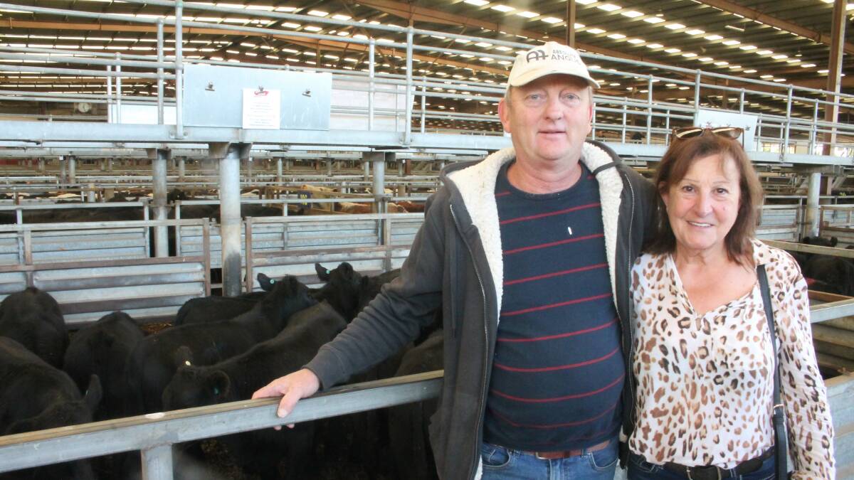 Neil Schalken and Pat Clark, Yarra Downs, Healesville said they were very happy with their sale of 17 Angus steers, 280kg, for $1288 a head or 460c/kg at Pakenham, despite selling earlier than normal due to the weather.