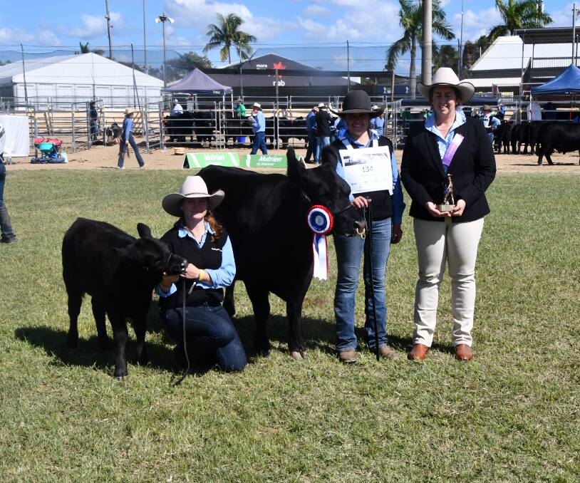 Grand Champion Lowline female, Rotherwood Sapphire Girl, with associate judge Belinda Webber with calf handler Aislynne Boland, and parader Carlie Macklemann. Picture: Judith Maizey
