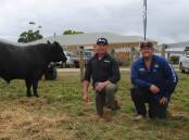 Absolute Angus stud principal Anthony Pisa, Trafalgar, with buyer of his top-priced bull, Jamie Joyce, Wonthaggi. Picture by Barry Murphy