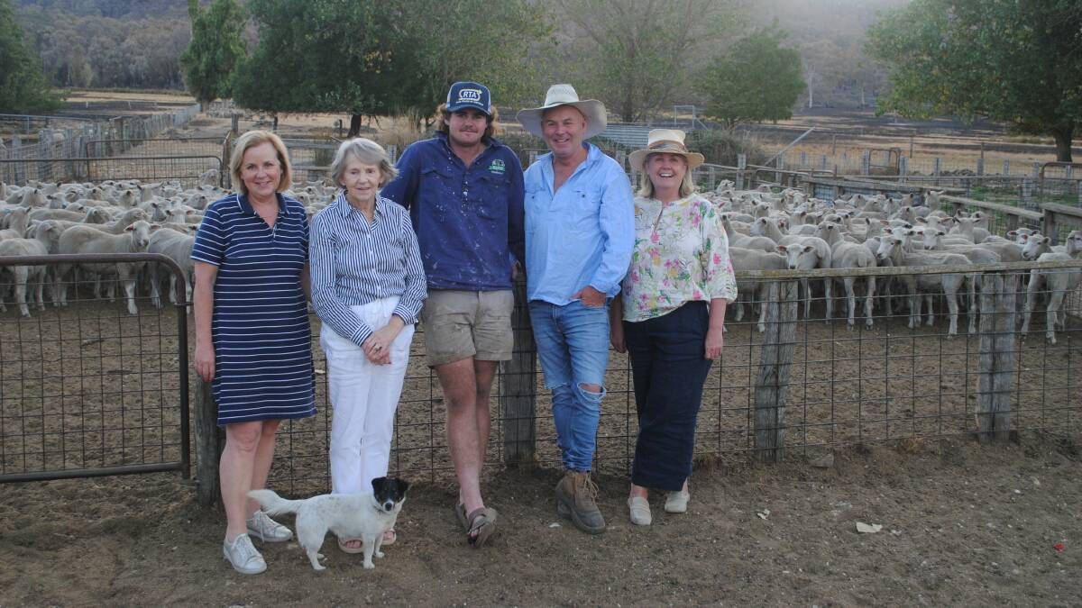 Annette, Jeanette, Angus, David and Marianne Troup, Raglan, with some of their lambs ready to go on agistment following the bushfire. Picture by Barry Murphy 