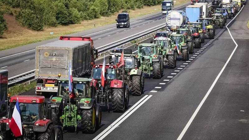 Farmers could soon mount larger protests in Australia, according to NFF president David Jochinke. Picture via Shutterstock