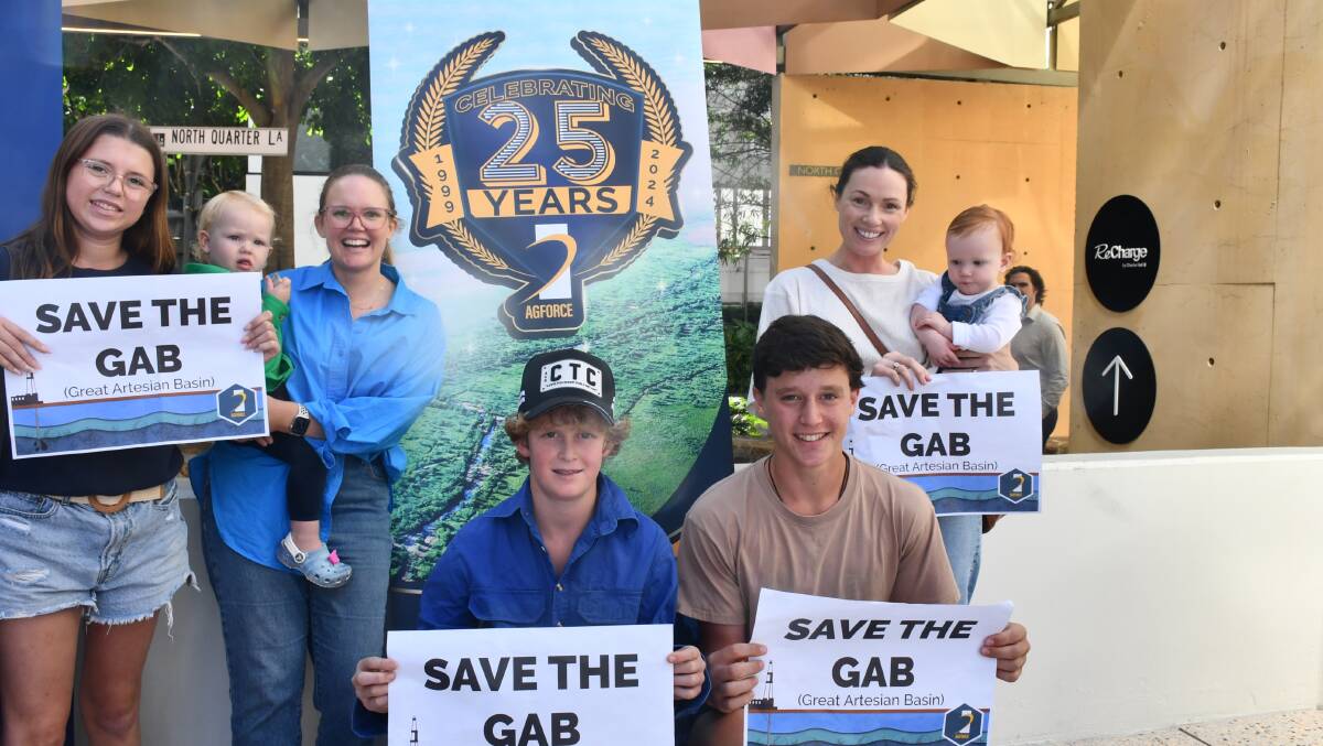 Future graziers and growers showed their support for AgForce on April 11 at the preliminary hearing in the federal court against the federal government. Picture: Alison Paterson