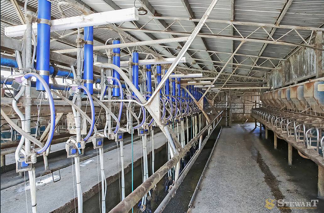 The dairy is a 22-aside double-up dairy, with as-new cup removers and auto feed system.
