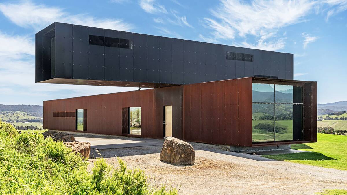 This Yarra Valley vineyard has a remarkable home. Picture and video from Kay and Burton