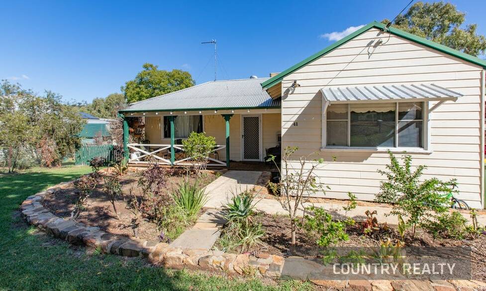 This renovated three-bedroom home backing onto the Avon River at Toodyay in WA is available under the cap for $339,000.