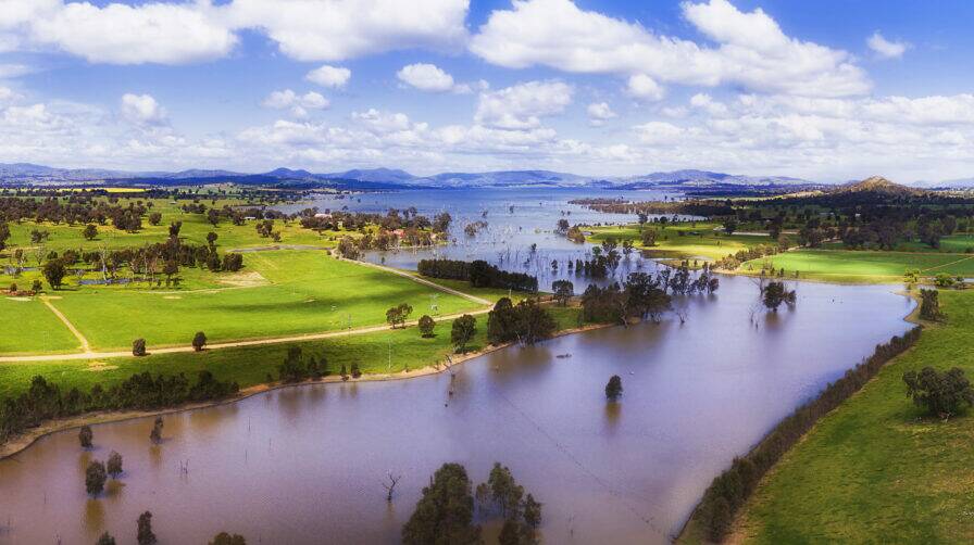 The Murray River flowing into Lake Hume. Picture supplied by Aither
