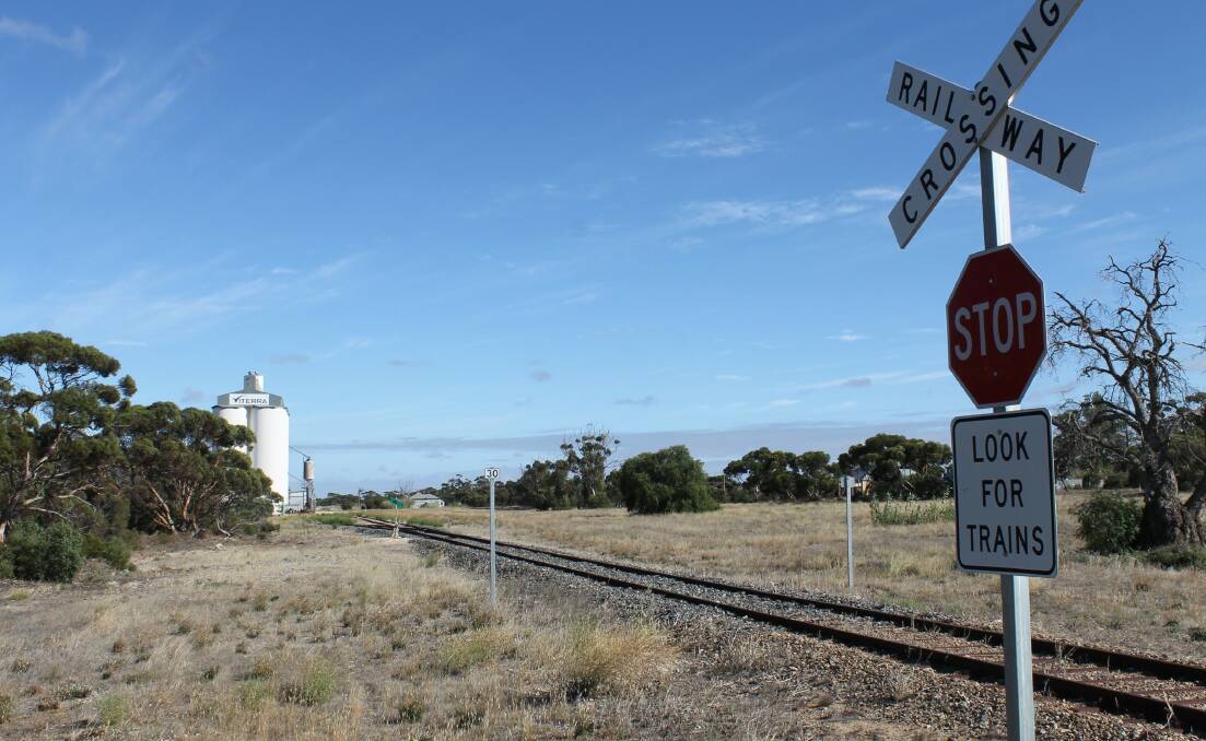 RAIL REINSTATEMENT: Callls to reinstate a rail line, between Heywood and Mount Gambier, have intensified.