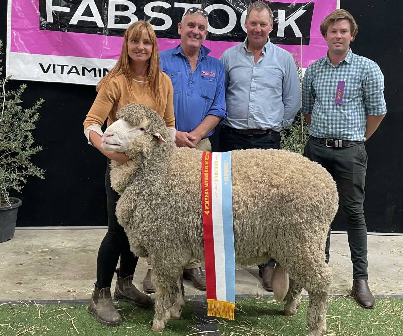 Claire McGauchie, Terrick West, Prairie, with the supreme exhibit, alongside Fabstock nutritionist Stephen Gates, Wagga Wagga, NSW, judges Belbourie stud principal Paul Hendy, Marnoo and Ben Hartwich, Ballyrogan. Picture supplied