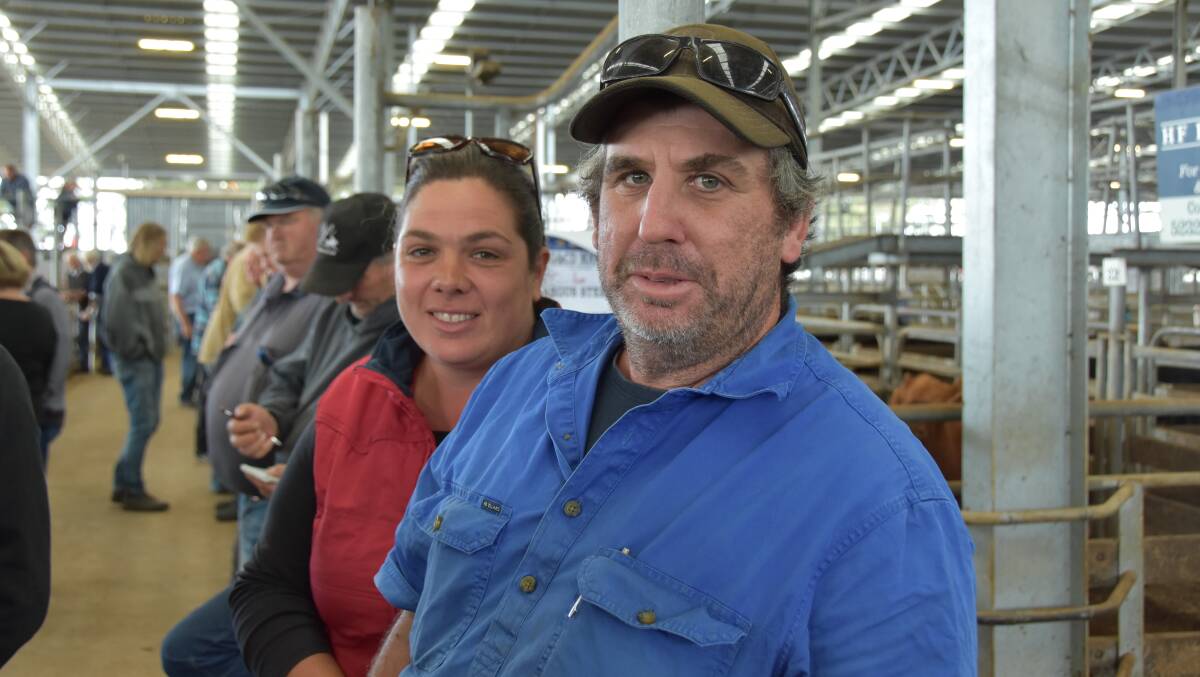 Damian and Tracy Hudson, Irrewillipe, were among several farmers in the gallery at Colac, who said they were there to check current prices. Mr Hudson said he was intending to sell at the next Mortlake market.