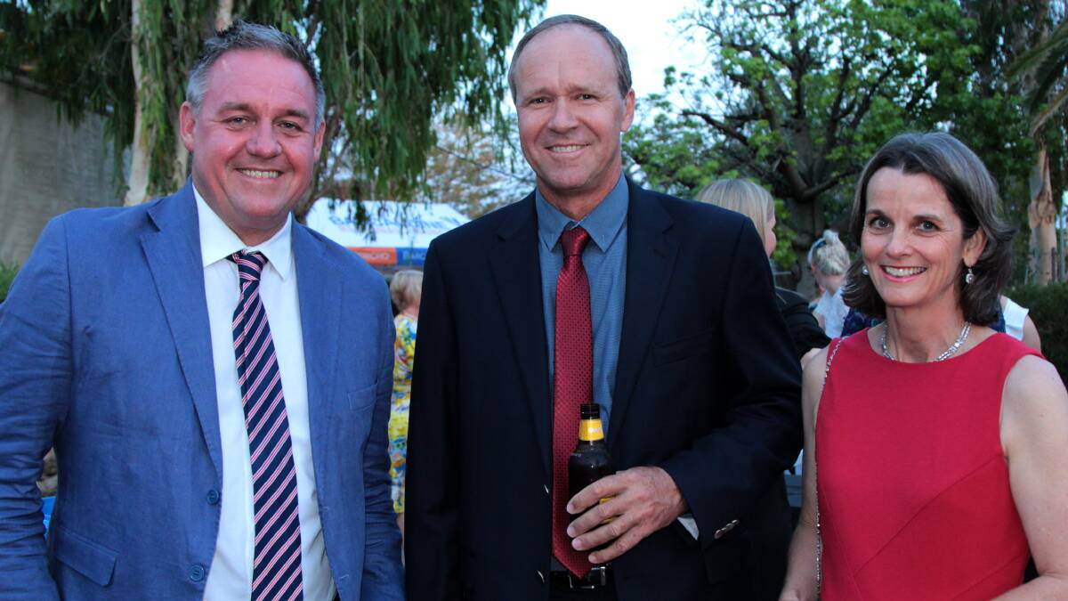 Newly-elected Outback Queensland Tourism Association chairman Stuart Mackenzie and wife Robyn with MC Dean Miller at the beginning of outback tourism's night of nights.