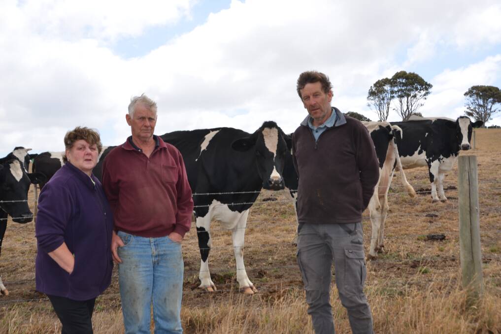 END OF ERA: Glenda and Col Dohnt and Stephen Treloar, Victor Harbor, will sell their 240 cow herd. 