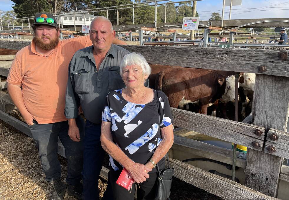 Three generations of the Sullivan family - Alex, Dale and Bernice, Shalllum, Killara, sold 74 Hereford steers at the feature sale.