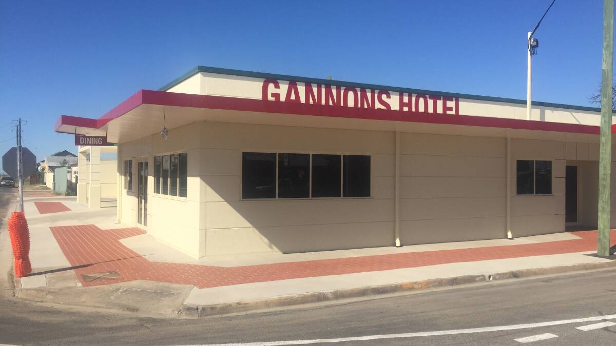 The New Gannon's Hotel.