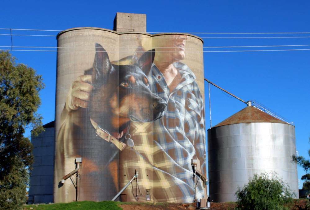 Nullawil, which joined the Silo Art Trail earlier this year, is the site of the 750th tower to be rolled out under the federal government's mobile black spot program.