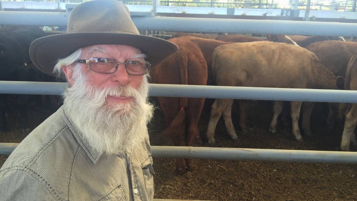 Mansfield's Roy Gumbleton was looking for steers between 300kg and 320kg to replace the Angus he is hoping to sell in Wodonga tomorrow.