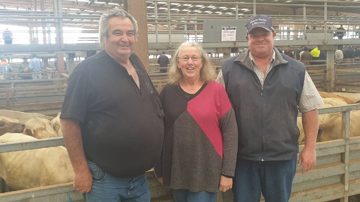 Tom and Sue Hasthorpe, Tanjil South, sold cattle at Pakenham on Thursday. Pictured with Everitt, Seeley and Bennetts livestock agent Jason McInnes.