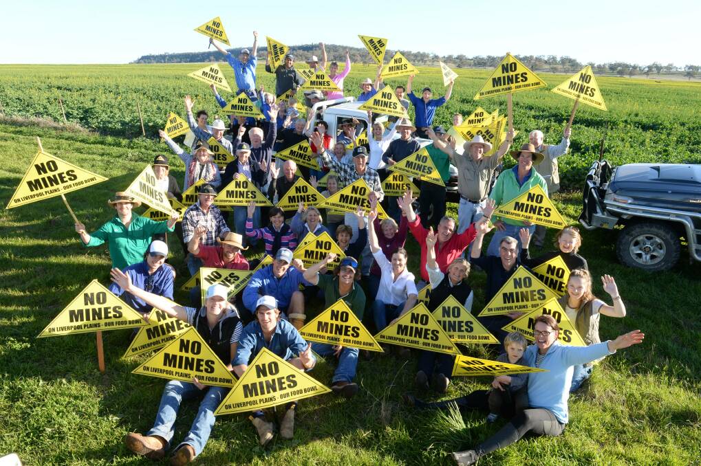 Liverpool Plains locals out in force celebrating former Premier Mike Baird's buyout of BHP's Caroona mine in 2016.