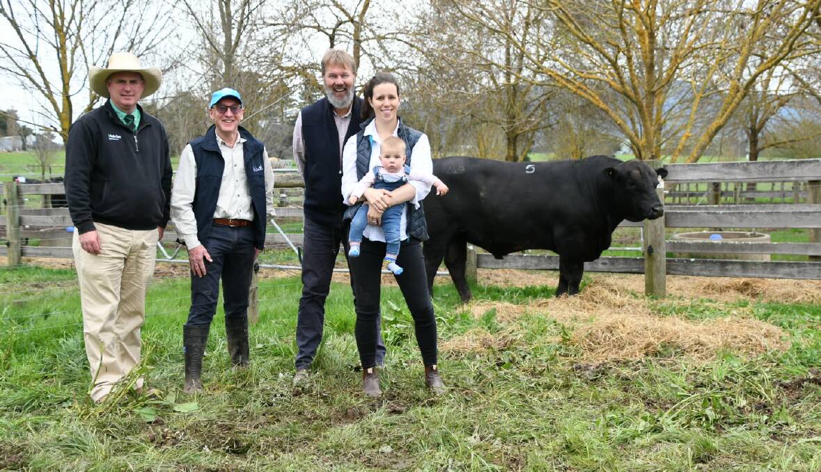 Peter Godbolt, Nutrien, Jim Delany, Alpine Angus, Rosewhite, with Paul, Siobhan and Beatrice Cowan, Arkle Angus, Munglinup, WA, and the $120,000 bull.