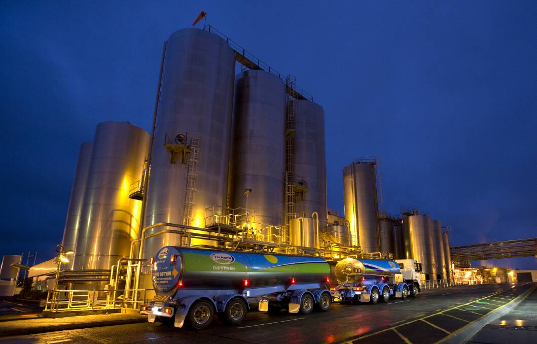 UNCERTAINTY: Fonterra's forecast farmgate milk price for its NZ suppliers offers few clues for Australian dairy farmers.