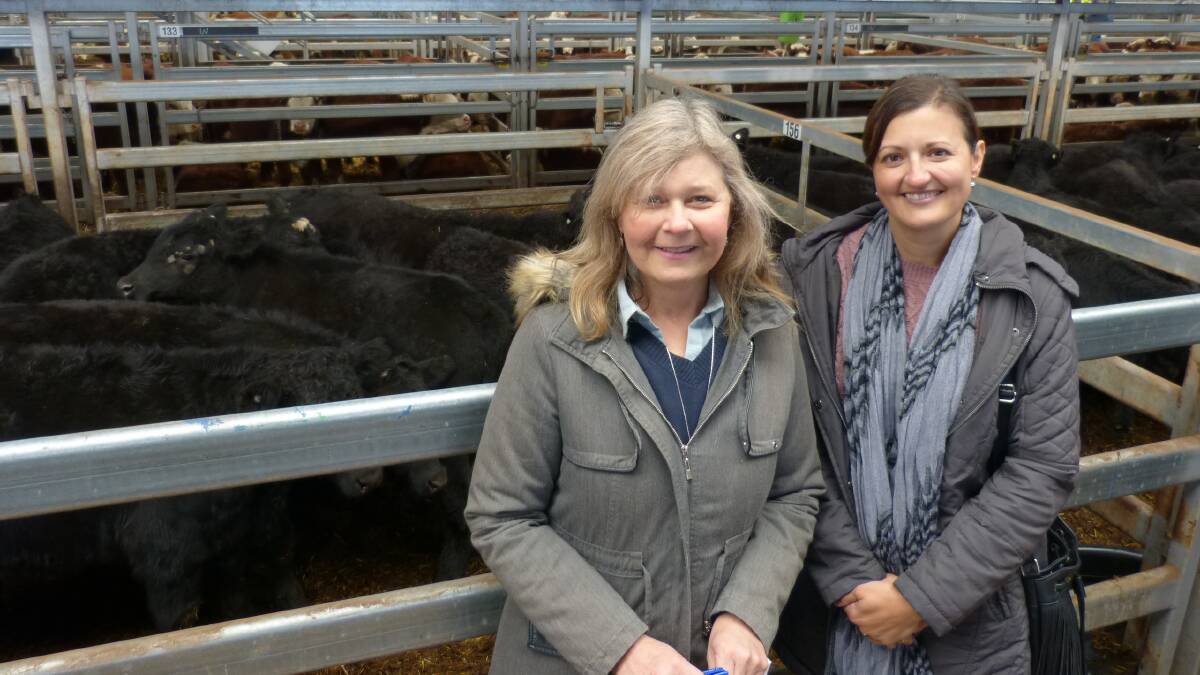 Jacquie (left) and Gabbi Brooksby were at Barnawartha to represent Brooksby Pastoral Co, "Warrah", Holbrook, and were one of many NSW producers selling in this market.