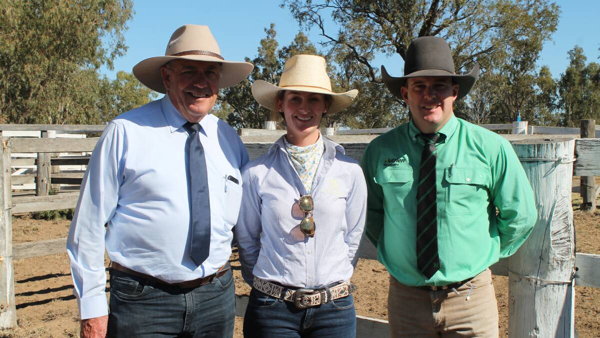 Kevin Graham, Kevin Graham Consulting Pty Ltd, Brisbane who bought three exceptional sires at $16,000 each, happy vendor Bea Litchfield, Hazeldean, NSW and Nutrien auctioneer Dane Pearce of Wandoan.