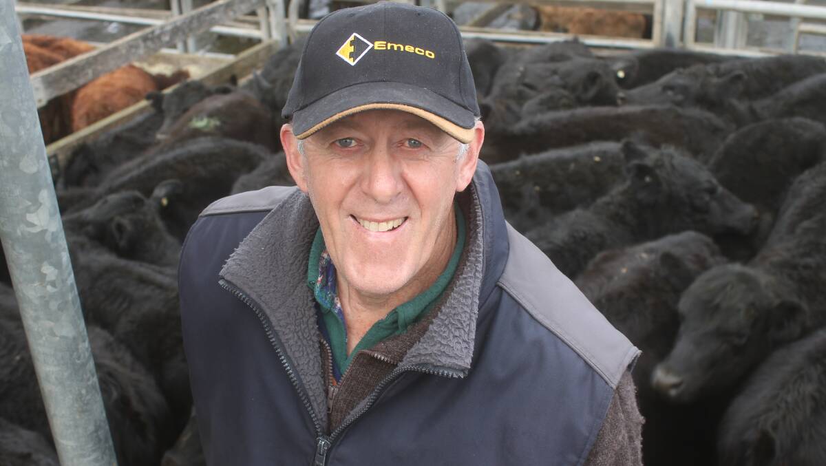 Marshall Brian, Willatook, was a happy seller of his Ellamatta Partnership Angus weaners when his Banquet-blood steers made to $900 and heifers, $800 a head.